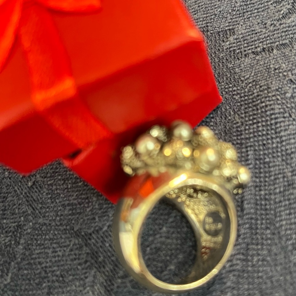 Lia Sophia Silver Pearl Statement Ring size 8 - Picture 4 of 10